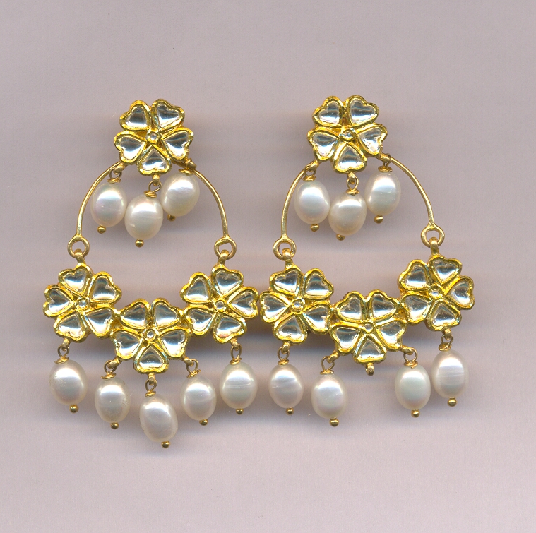 GOLD HANGING KUNDAN GENERAL