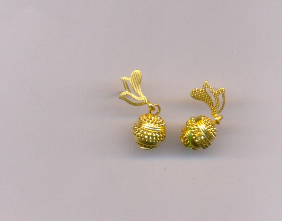 GOLD HANGING PLAIN EXCLUSIVE