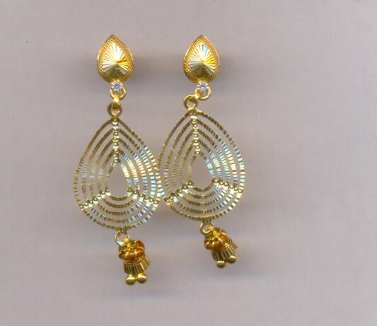 GOLD HANGING PLAIN EXCLUSIVE