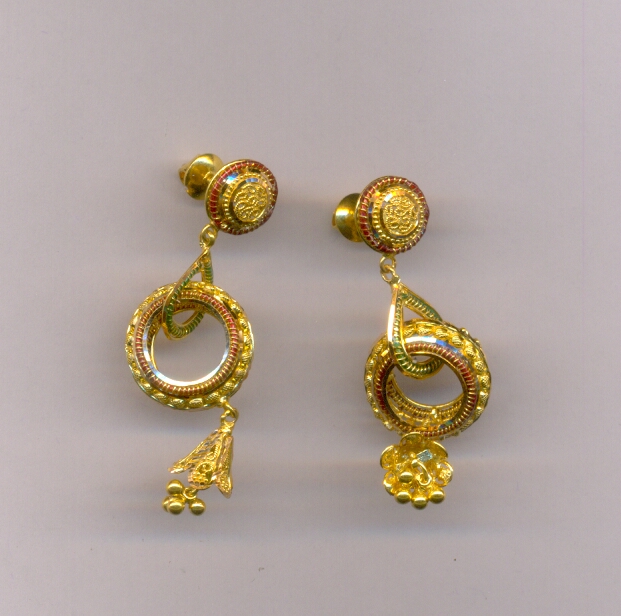GOLD HANGING PLAIN EXCLUSIVE