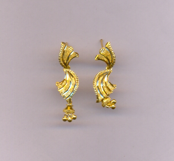 GOLD HANGING PLAIN EXCLUSIVE