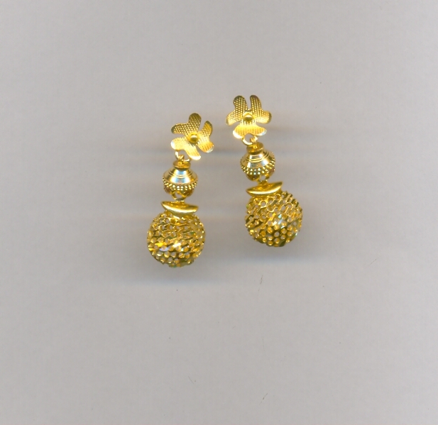 GOLD HANGING PLAIN EXCLUSIVE