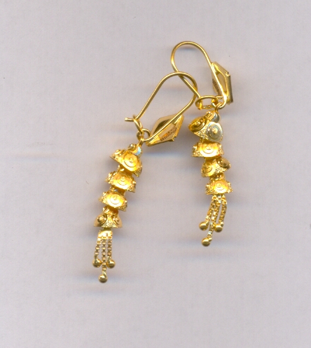 GOLD HANGING PLAIN FANCY