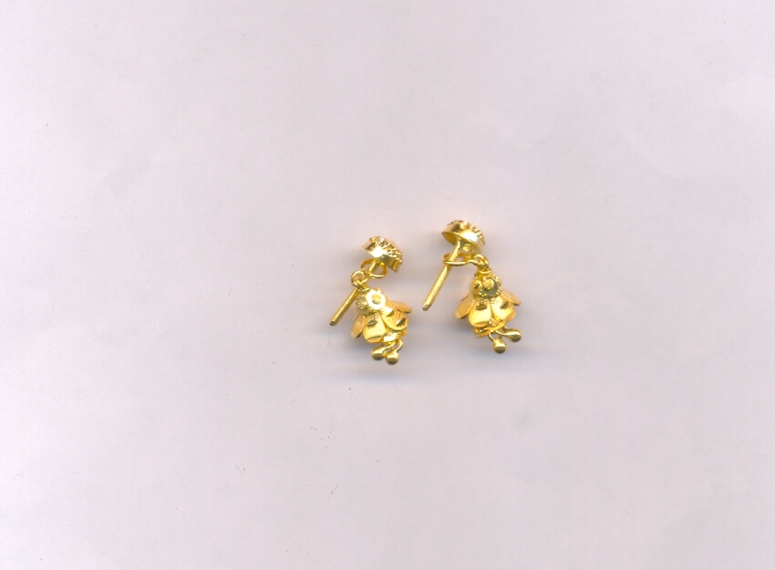 GOLD HANGING PLAIN FANCY