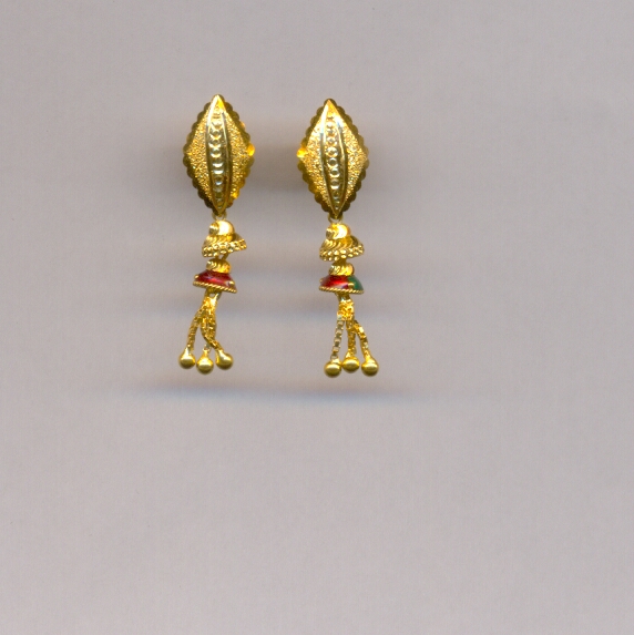 GOLD HANGING PLAIN FANCY