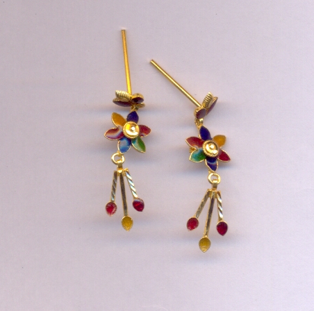 GOLD HANGING PLAIN FANCY
