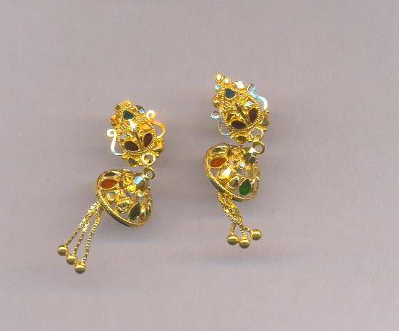 GOLD HANGING PLAIN FANCY