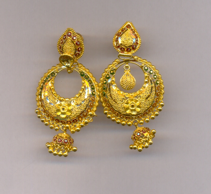 GOLD HANGING PLAIN FANCY