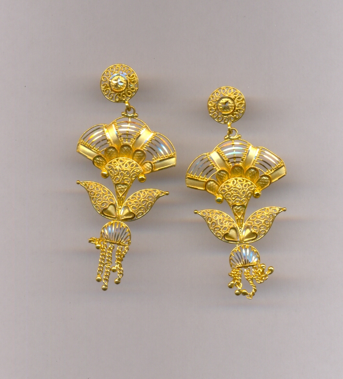 GOLD HANGING PLAIN FANCY