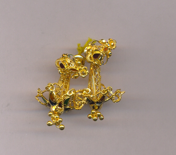 GOLD HANGING PLAIN FANCY