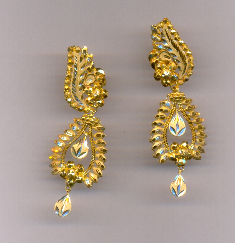 GOLD HANGING PLAIN FANCY
