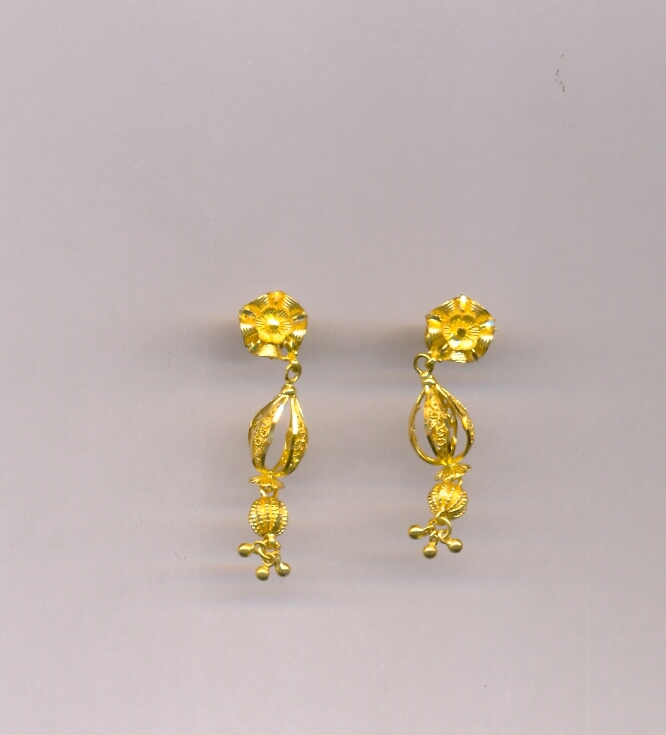 GOLD HANGING PLAIN FANCY