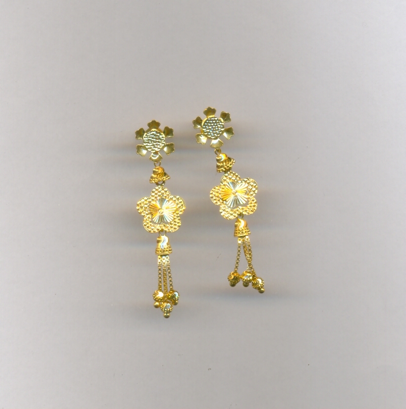 GOLD HANGING PLAIN FANCY