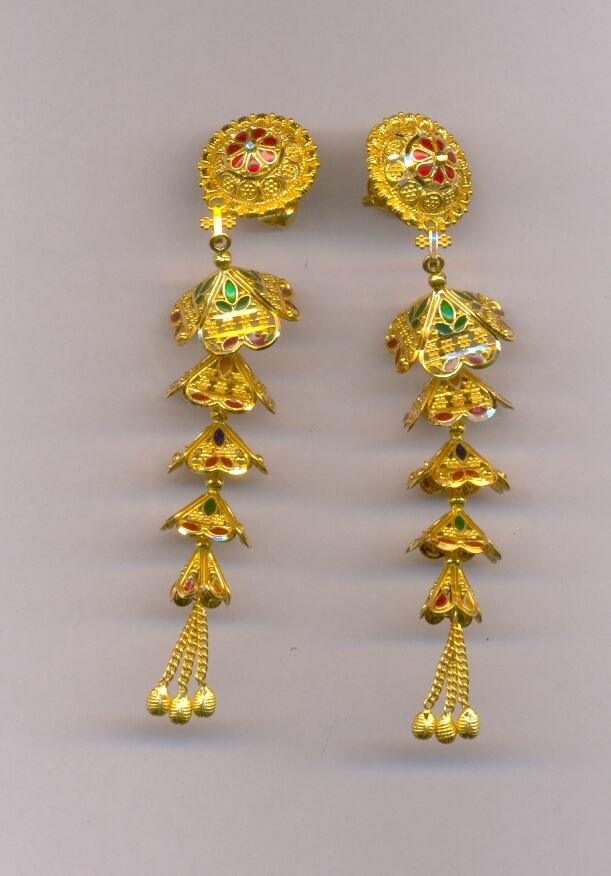 GOLD HANGING PLAIN FANCY