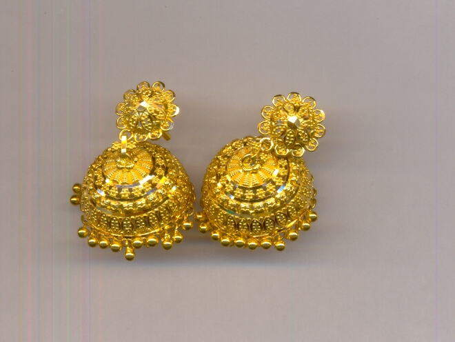GOLD HANGING PLAIN FANCY