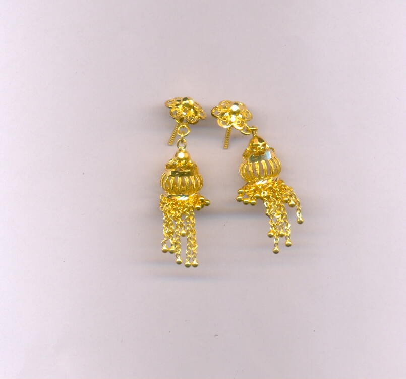 GOLD HANGING PLAIN FANCY