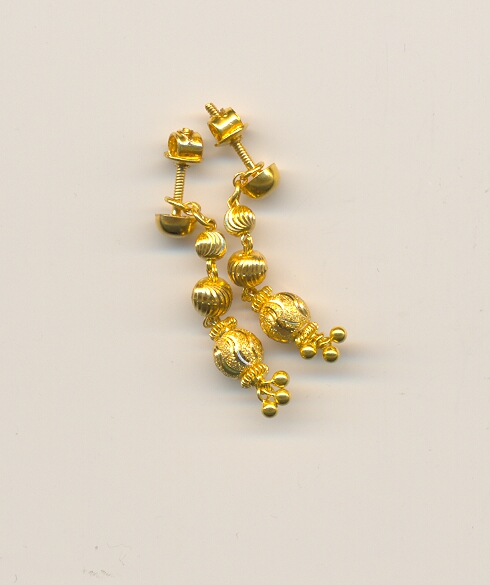 GOLD HANGING PLAIN FANCY