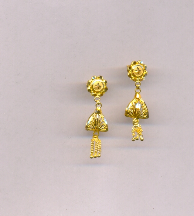 GOLD HANGING PLAIN FANCY