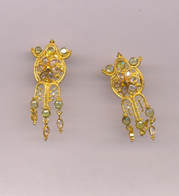 GOLD HANGING PLAIN FANCY