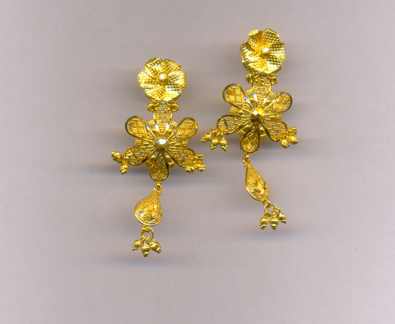 GOLD HANGING PLAIN FANCY