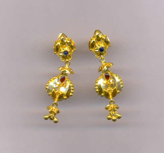 GOLD HANGING PLAIN FANCY