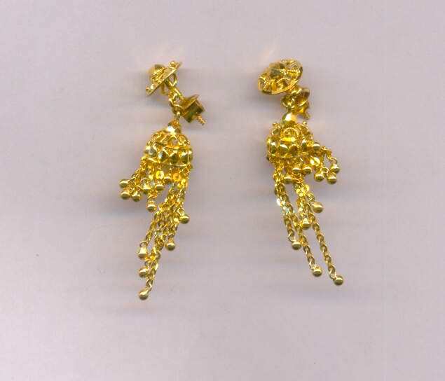 GOLD HANGING PLAIN FANCY