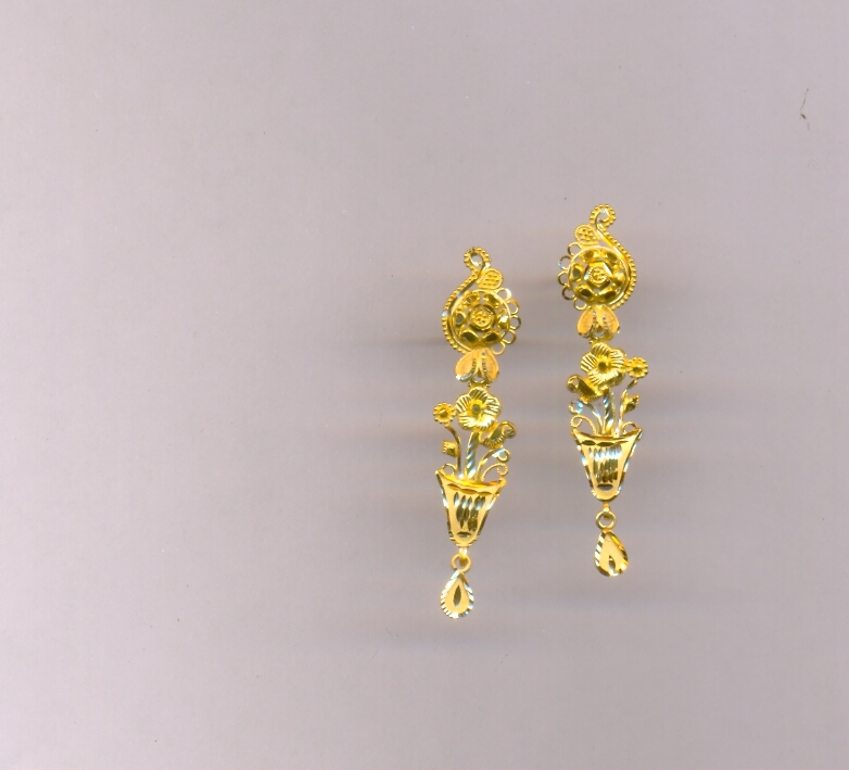 GOLD HANGING PLAIN FANCY