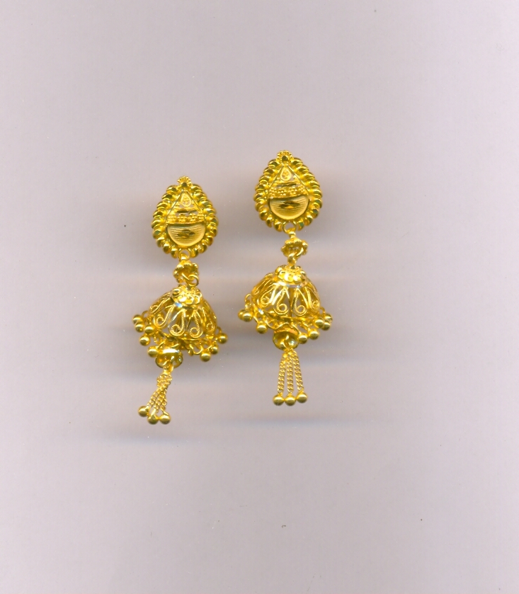 GOLD HANGING PLAIN FANCY