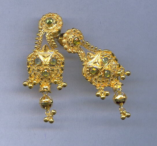 GOLD HANGING PLAIN FANCY