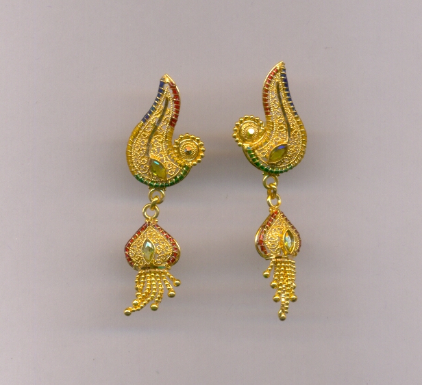 GOLD HANGING PLAIN FANCY