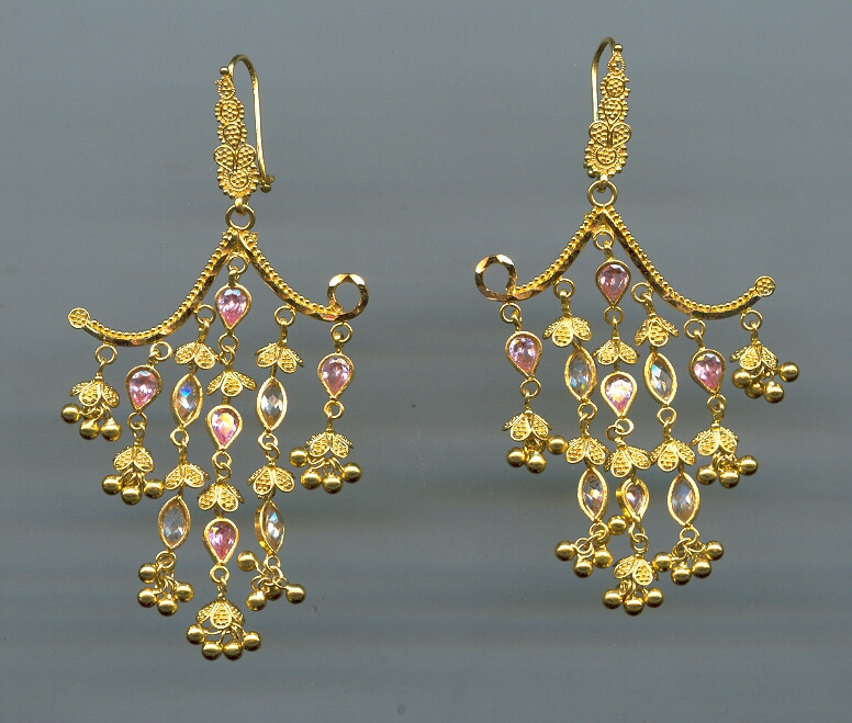GOLD HANGING PLAIN FANCY