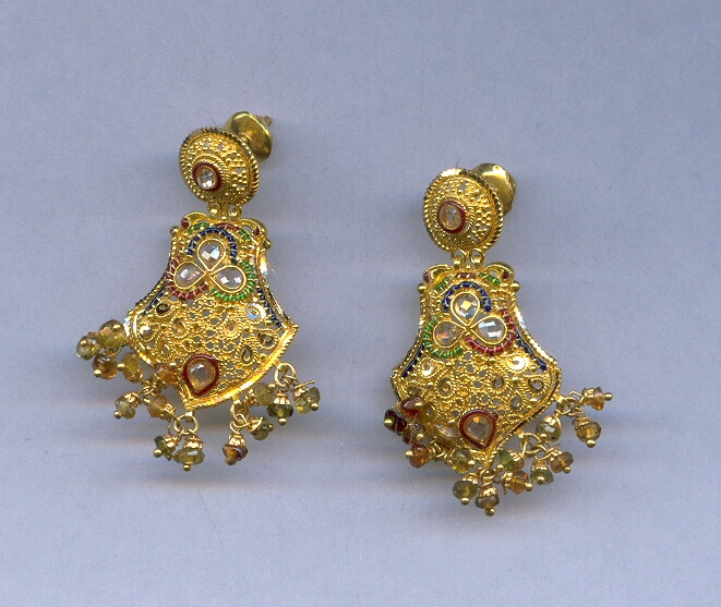 GOLD HANGING PLAIN FANCY