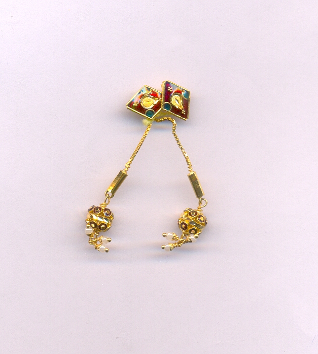 GOLD HANGING PLAIN FANCY