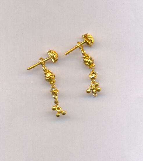 GOLD HANGING PLAIN FANCY