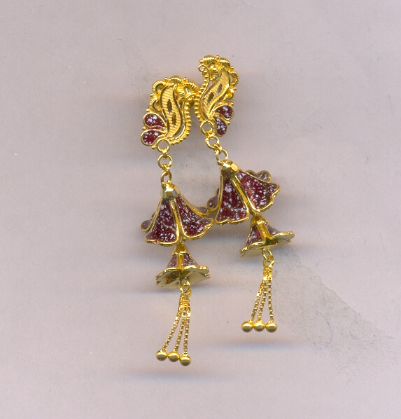 GOLD HANGING PLAIN FANCY
