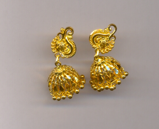 GOLD HANGING PLAIN FANCY