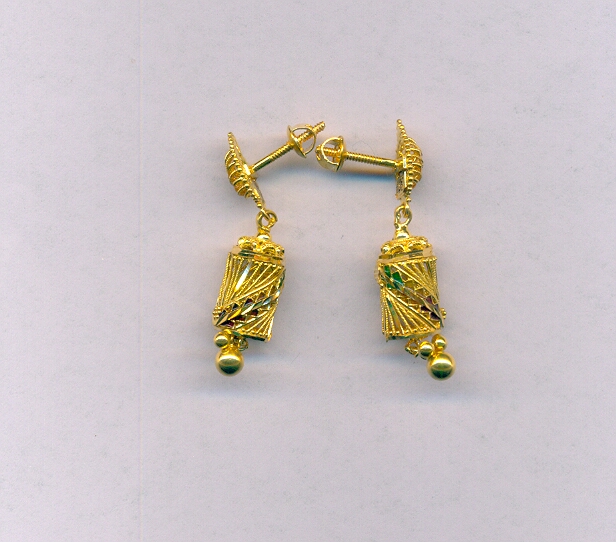 GOLD HANGING PLAIN FANCY