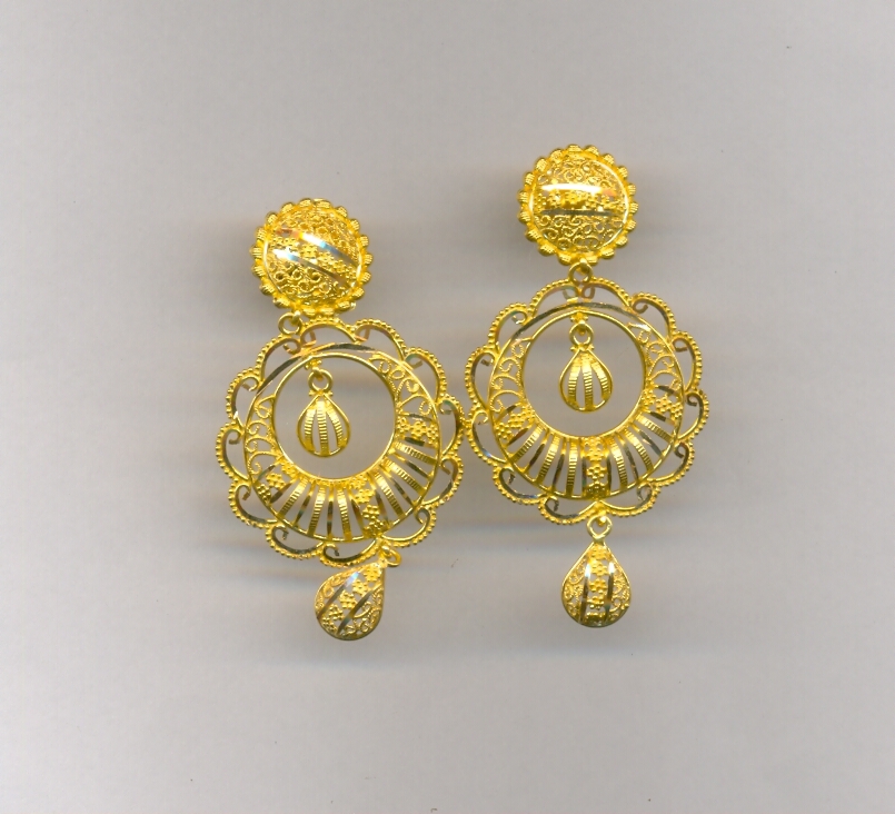GOLD HANGING PLAIN FANCY