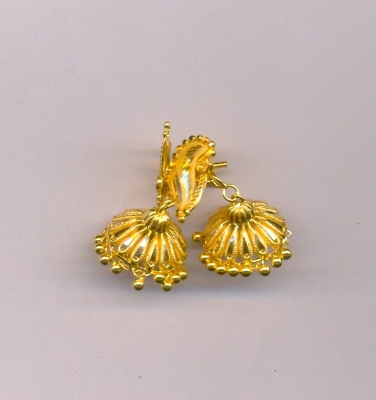 GOLD HANGING PLAIN FANCY