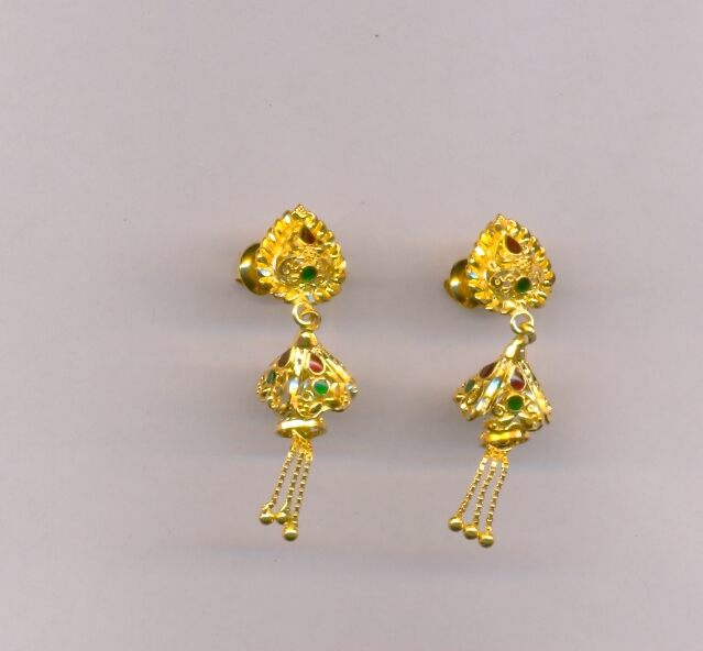 GOLD HANGING PLAIN FANCY