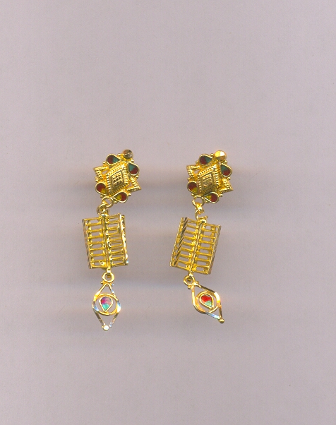 GOLD HANGING PLAIN FANCY