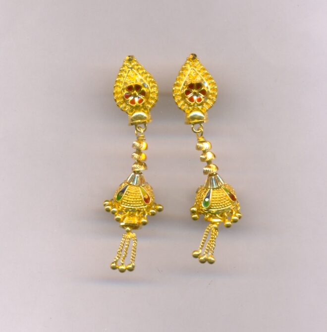 GOLD HANGING PLAIN FANCY