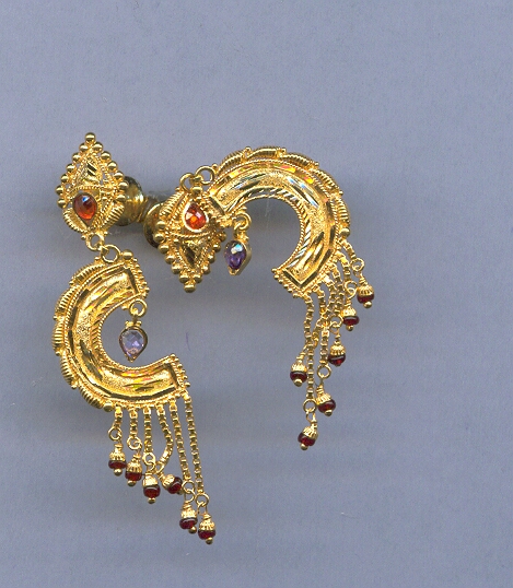 GOLD HANGING PLAIN FANCY
