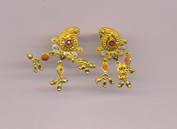 GOLD HANGING PLAIN FANCY