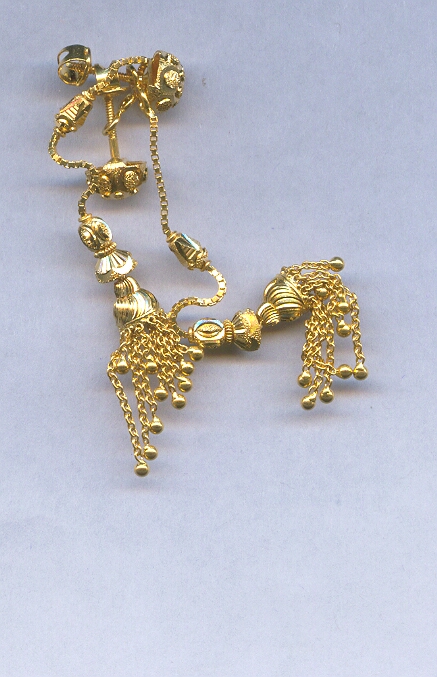 GOLD HANGING PLAIN GENERAL