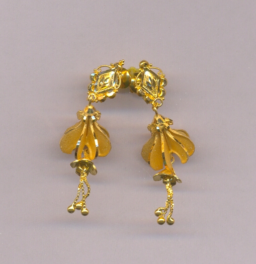 GOLD HANGING PLAIN GENERAL