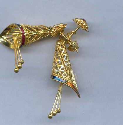 GOLD HANGING PLAIN GENERAL