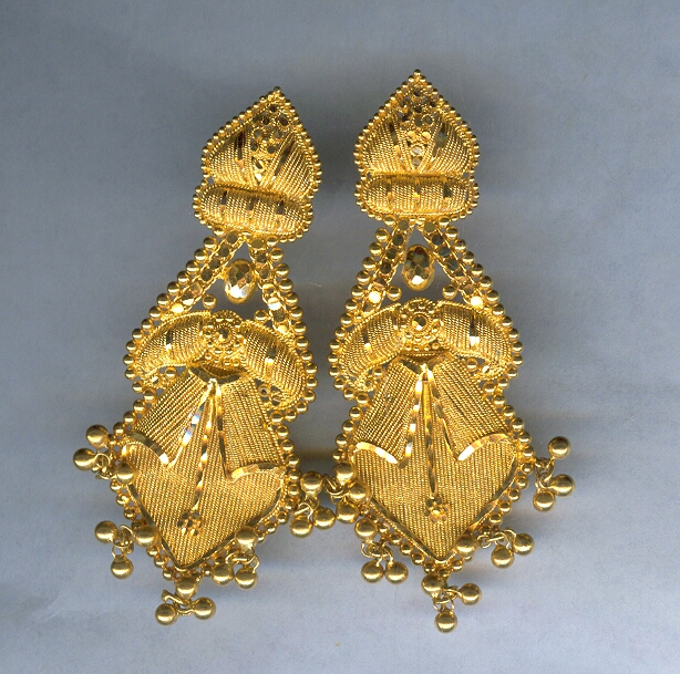 GOLD HANGING PLAIN GENERAL