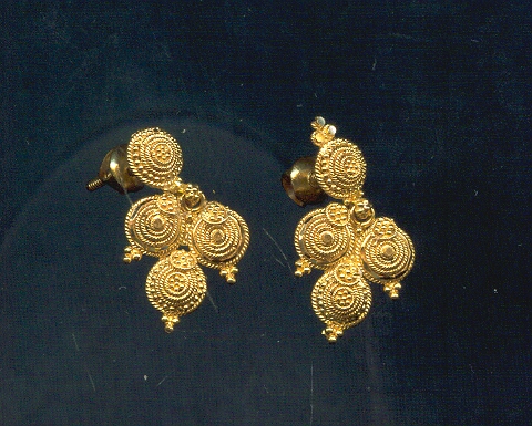 GOLD HANGING PLAIN GENERAL