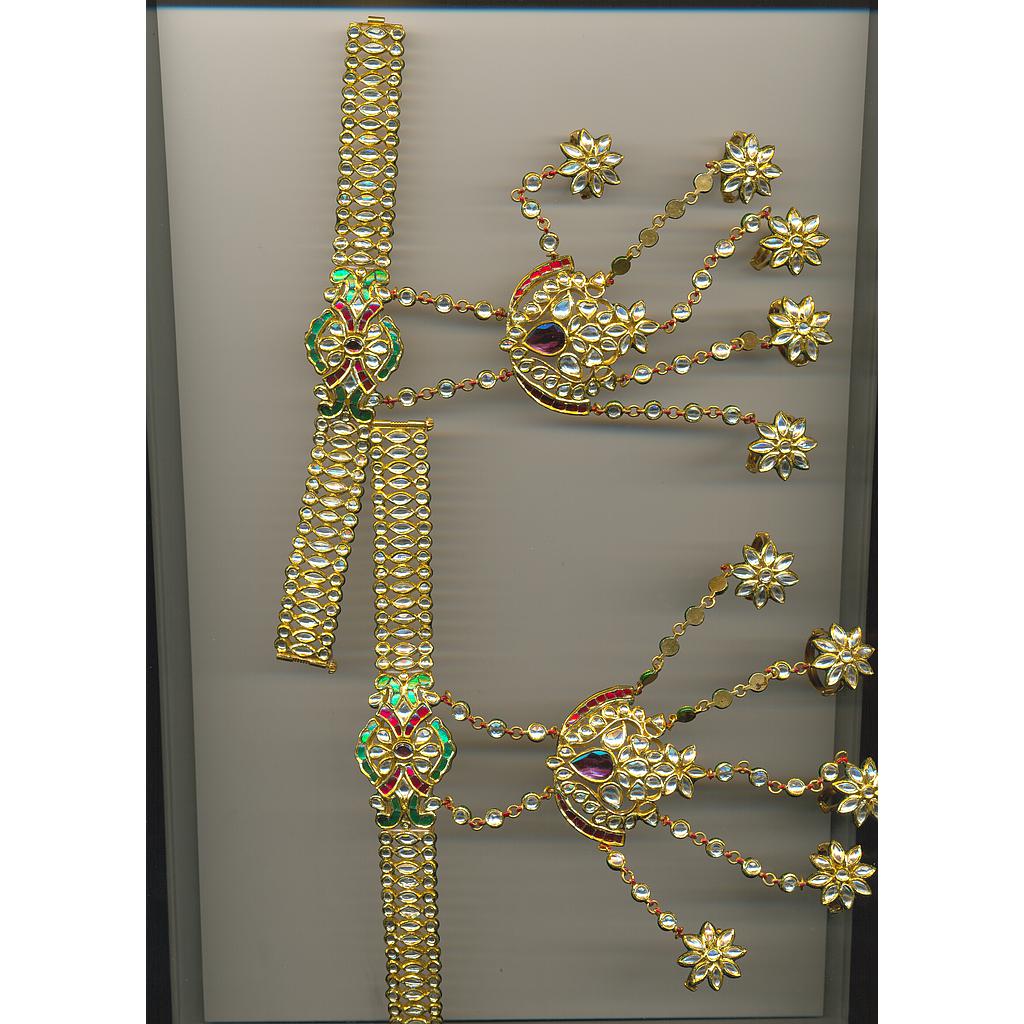 GOLD HATHFUL